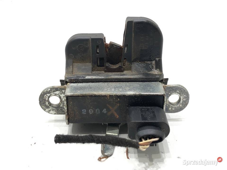 ZAMEK KLAPY TYŁ VW GOLF V Hatchback 1K6827505B sprzedam