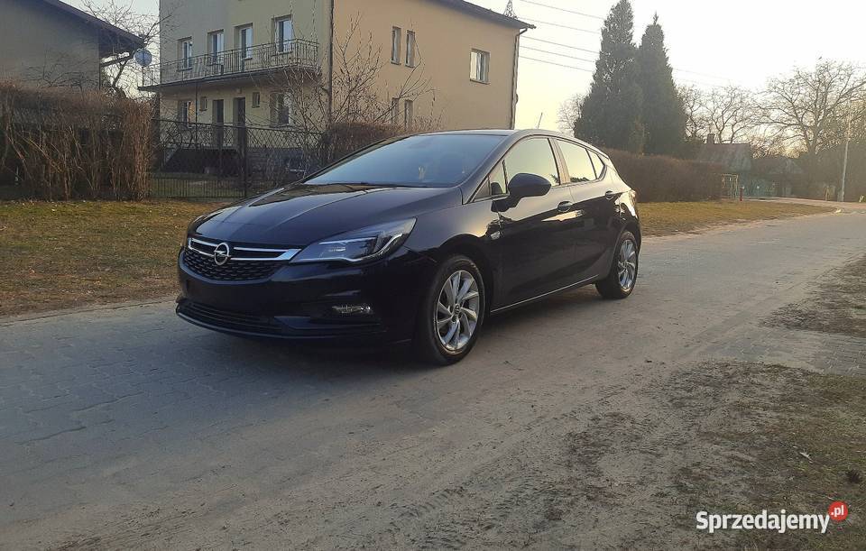 Sprzedam Opla Astrę K z 2018r 14 benzyna 125 Puławy