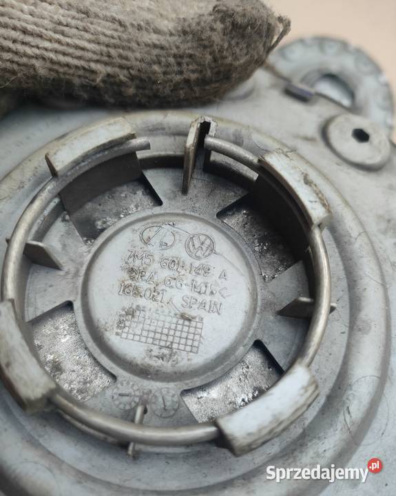 Dekielki Ford 7M5 601 149 A Wolbrom