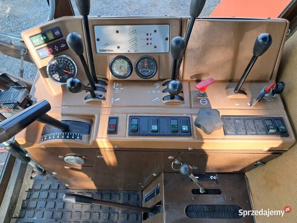 Dronningborg d7200 Massey Ferguson x27 nieuszkodzony Zbożowe Burzenin sprzedam