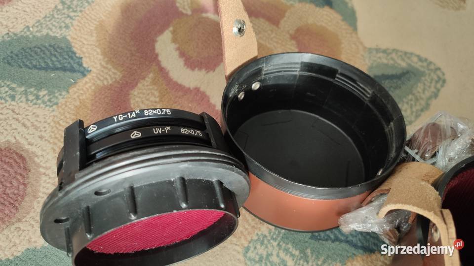 Futerał na obiektyw z dwoma filtrami
