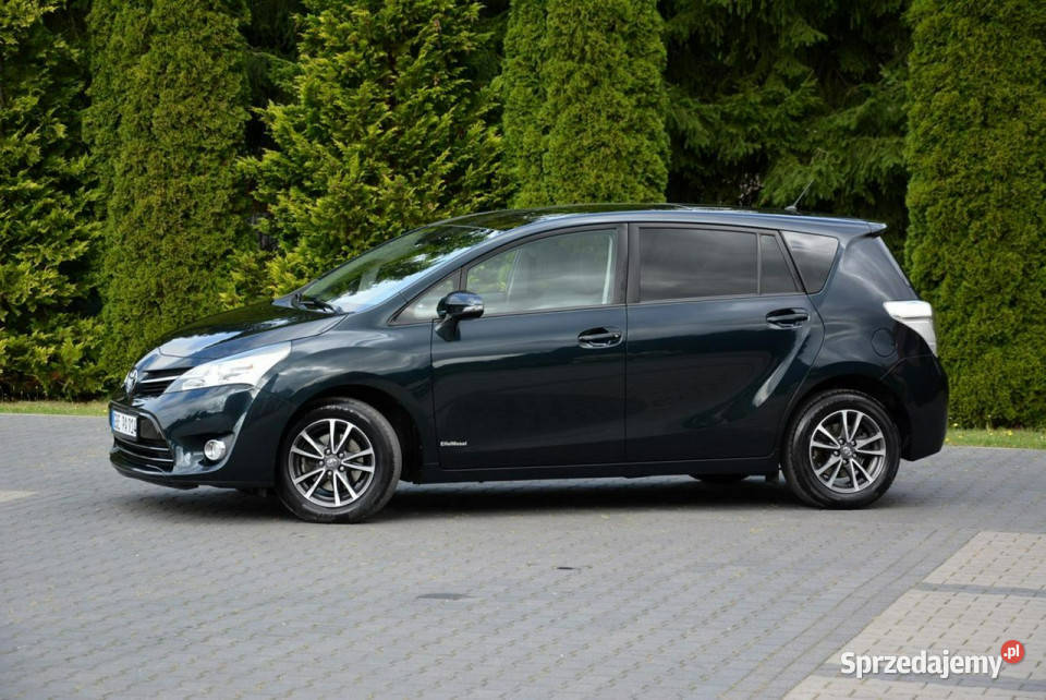 Toyota Verso 18VVTi147Przebieg 122 LIFT Panorama Ostrów Mazowiecka