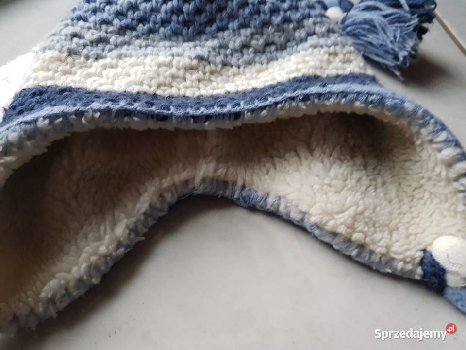 wełniana czapka z warkoczami z misiem futerkiem Kielce