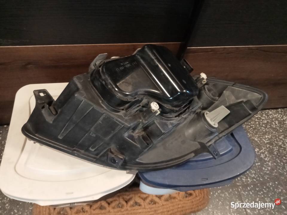 MERCEDES SPRINTER 906 XENON LAMPA LEWA zachodniopomorskie Chojna sprzedam