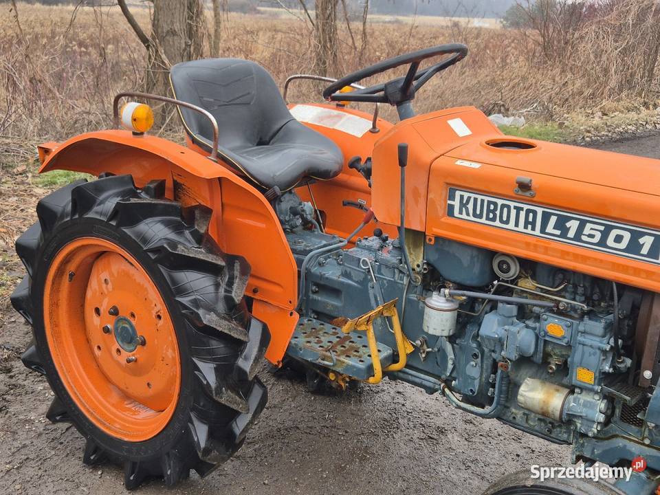 Traktorek traktor KUBOTA L1501 15 24 Skrzynia biegów Manualna Małuszyn