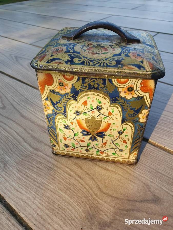 Stara metalową puszka na kawę Myszków