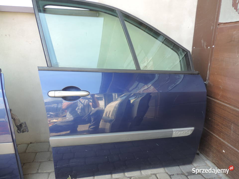 DRZWI PRAWY PRZÓD RENAULT SCENIC 2 LAKIER TEF43 Karoseria Nowy Sącz sprzedam