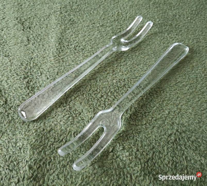 Dwa stare szklane widelce do sałaty śląskie