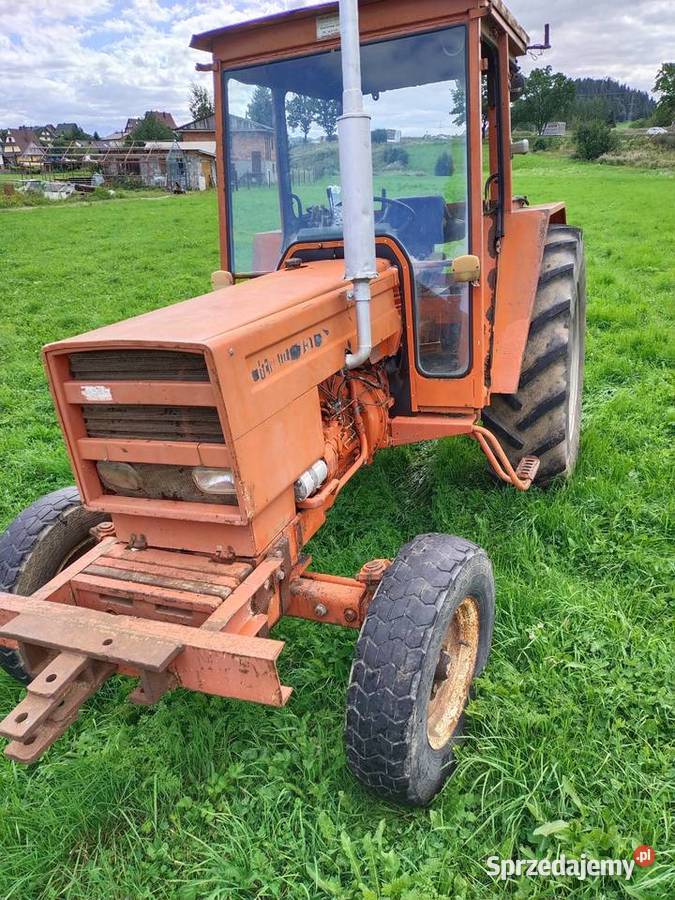 Ciągnik Renault nieuszkodzony małopolskie