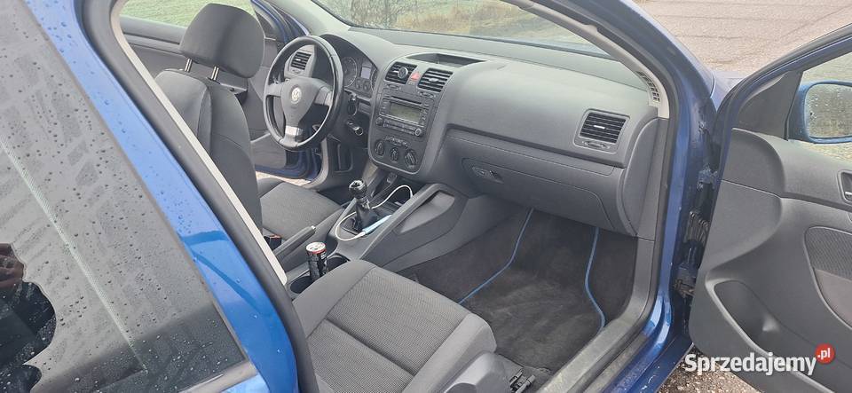 Golf v idealny do miasta i na pierwsze auto nieuszkodzony Golf