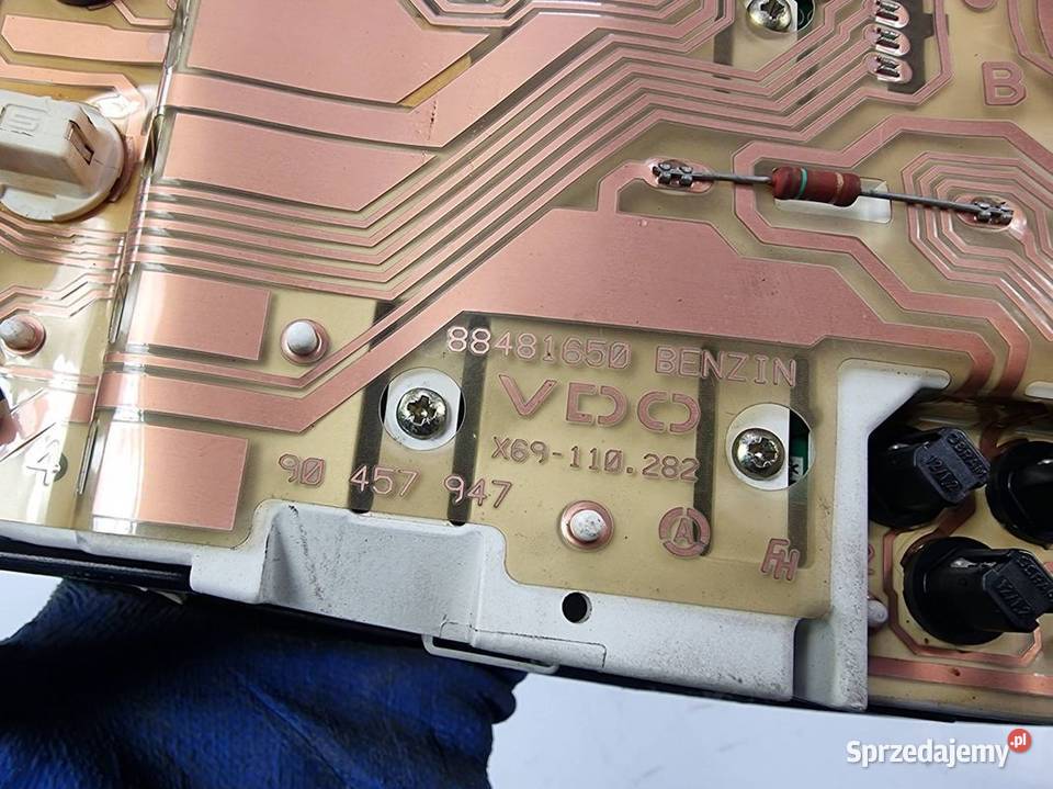 LICZNIK ZEGAR OPEL OMEGA B 90379234 Lipno