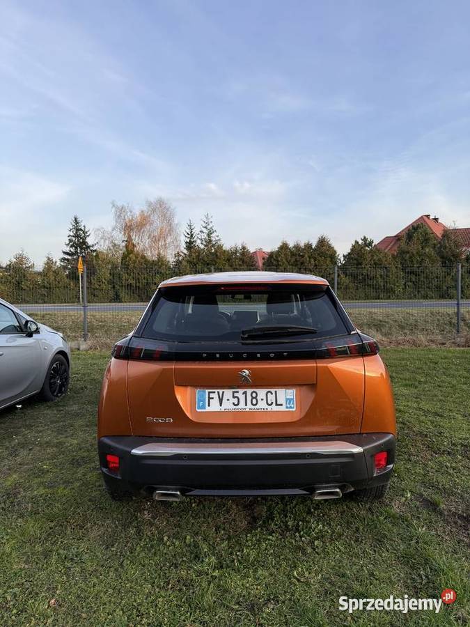 Peugeot 2008 12 turbo benzyna 130 2020 Turek