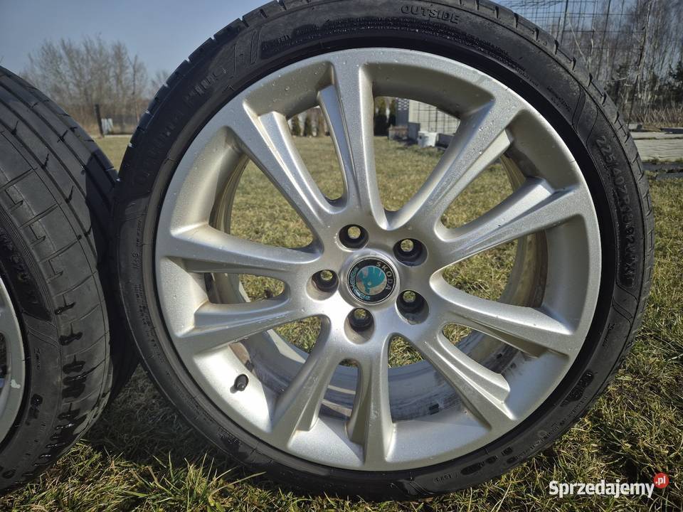 Koła letnie Skoda 5x112 18 RS Dąbrowa Zielona