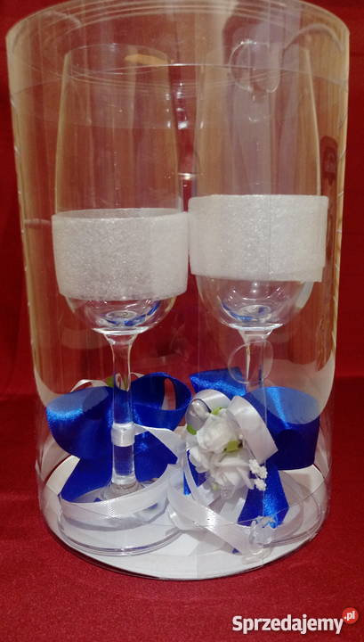 Ślub wesele kotyliony zapinki ozdoby na tort Kazimierza Wielka