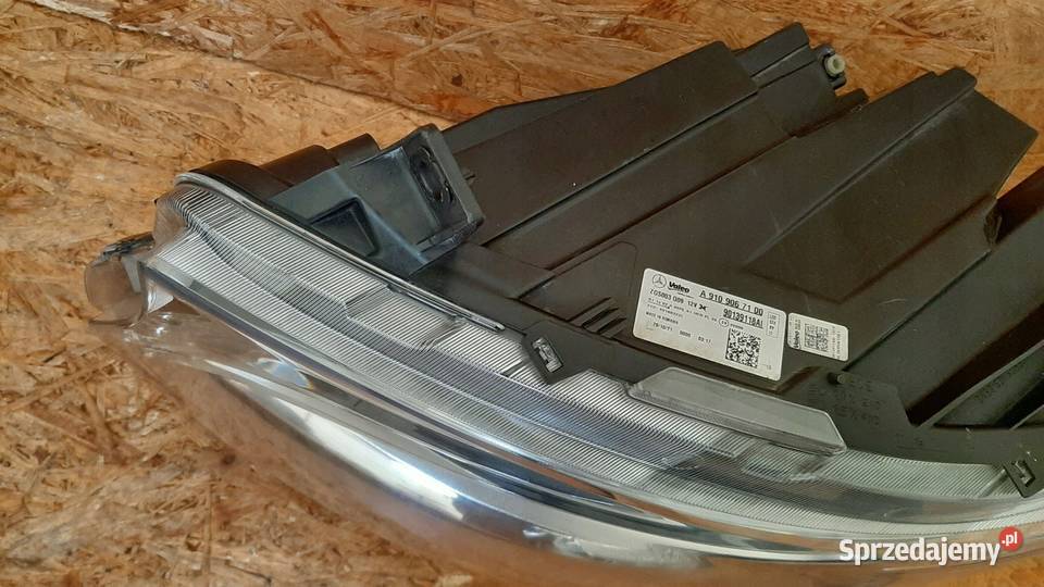 LAMPA LEWA PRZÓD FULL LED MERCEDES SPRINTER W907 osobowe wielkopolskie Nowy Tomyśl