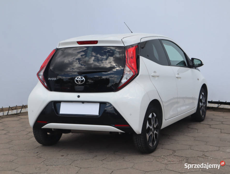 Toyota Aygo 10 VVTi Łódź
