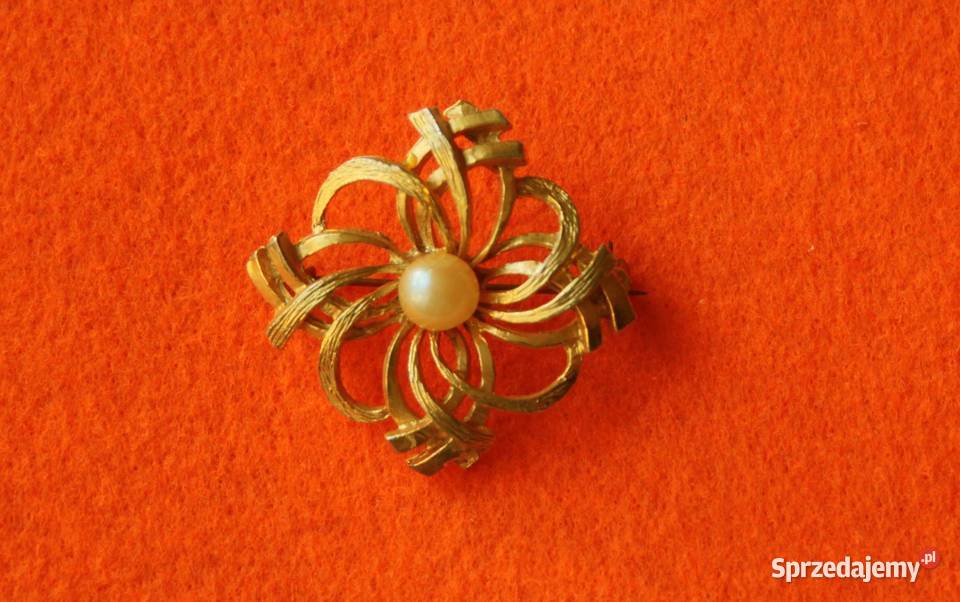 Stara angielska broszka kwadratowa z perełką