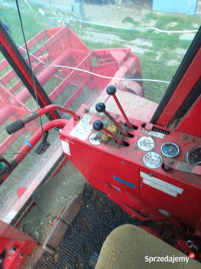 Sprzedam kombajn zbożowy Massey Ferguson 440 3m