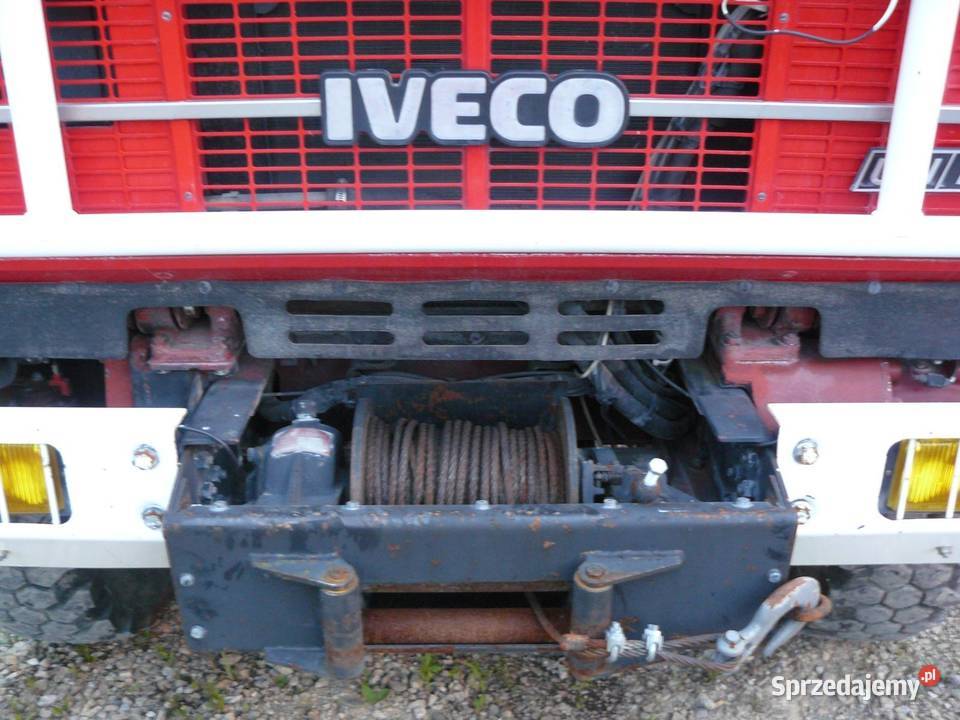 Terenowy Wóz Strażacki IVECO UNIC 8017 4x4 2500 napęd 4x4 Specjalne Kraków