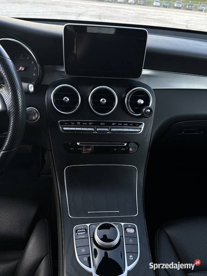 MERCEDESBENZ GLC 300 4MATIC z USA opłatach Warszawa