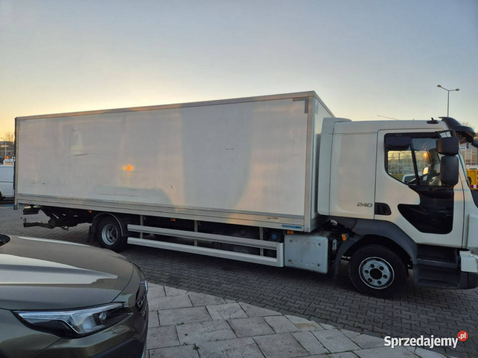 Volvo FL240 Volvo FL 240 4X2 18 EP CHŁODNIA SKAB tempomat Łaziska Górne