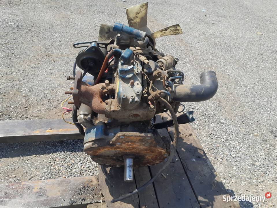 Silnik Kubota D711e 149kW 2 cylindrowy z pompą Maków Podhalański