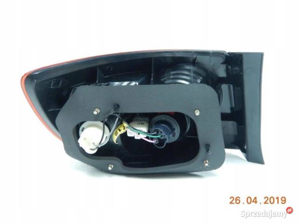 LAMPA PRAWA TYLNA TYŁ HYUNDAI ELANTRA 0006