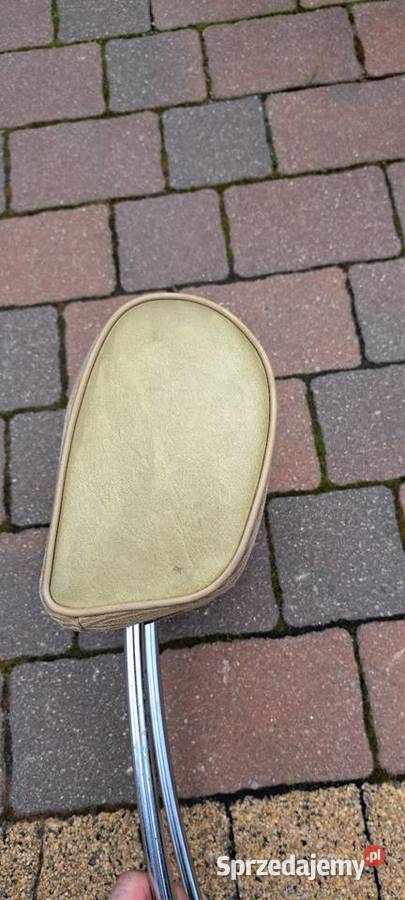 Zagłówek fotela Mercedes W123 osobowe Luzino