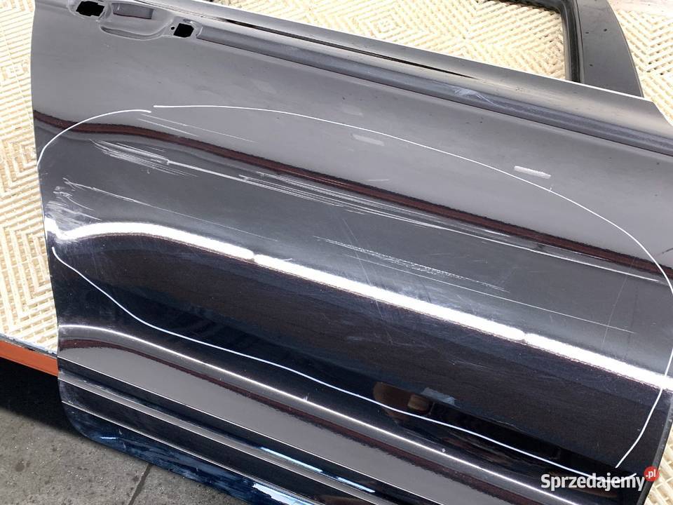 DRZWI PRAWY TYŁ VW PASSAT B8 Kombi CZARNY