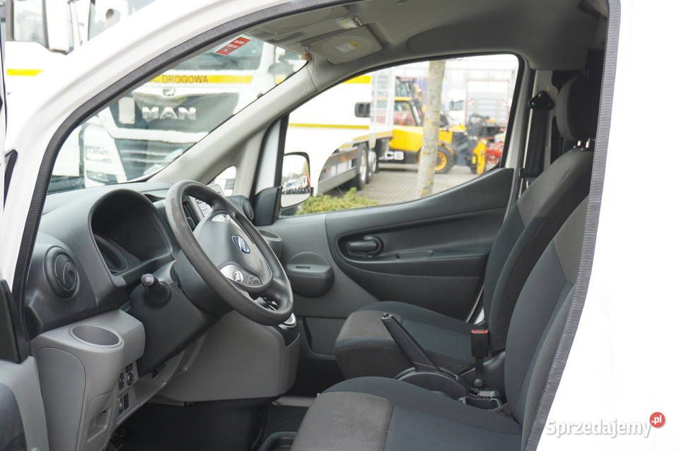 Nissan ENV200 XL Voltia Pojazd elektryczny 60 4 Kraków