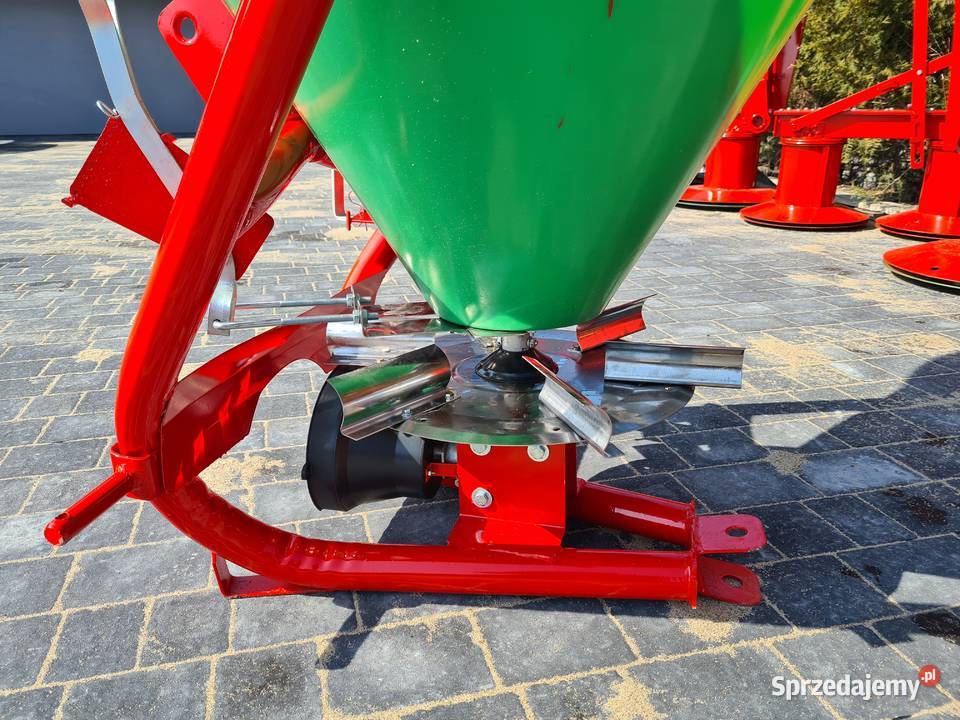 rozsiewacz LEJEK 1talerzowy 200500L TYTAN