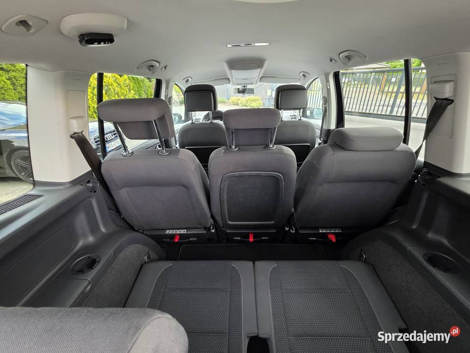 Volkswagen Touran 2013r Radom