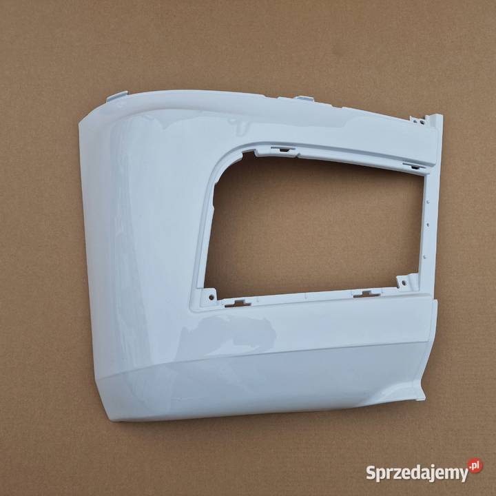 ACTROS MP4 NAROŻNIK ZDERZAKA PRAWY BIAŁY 147