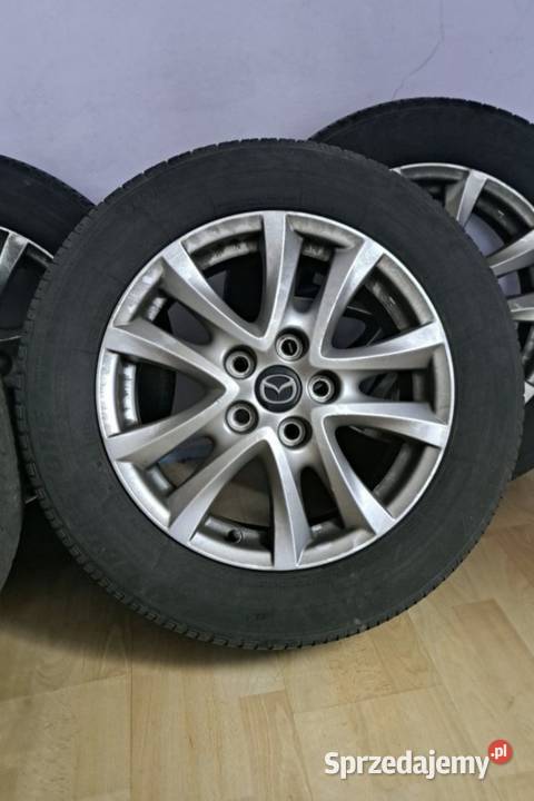 Oryginalne koła Mazdy3 Opony letnie R16