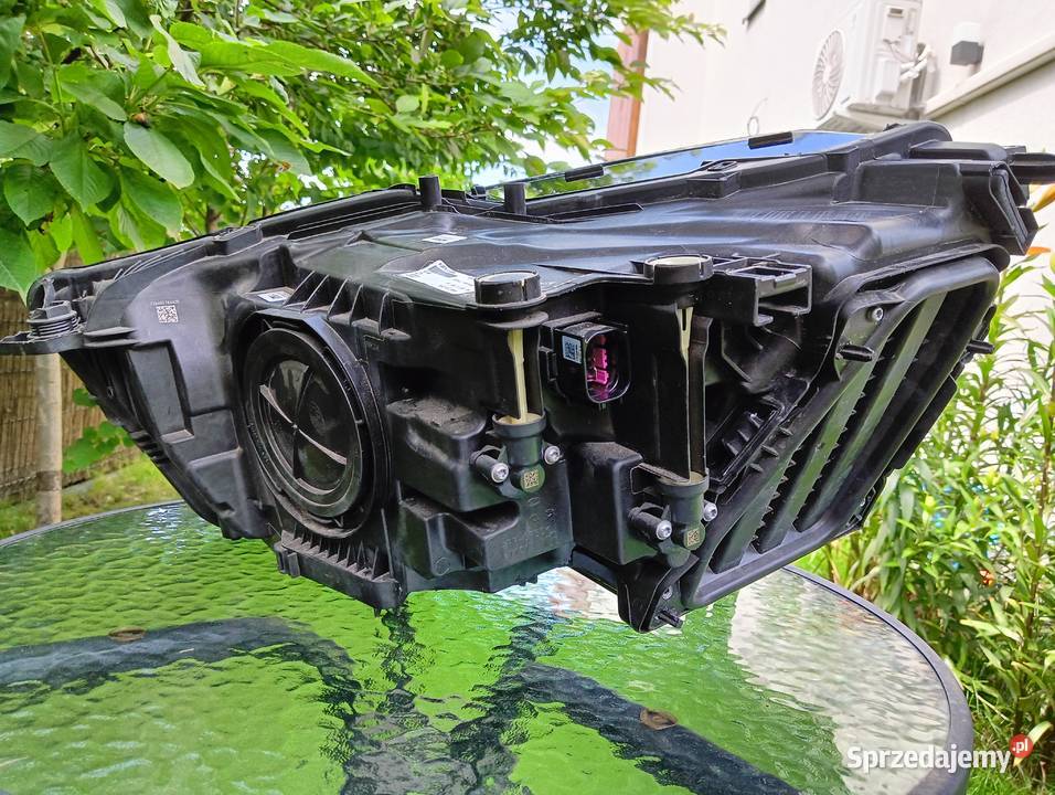 Lampa reflektor FULL LED Prawa przednia Audi Q3 małopolskie Zielonki