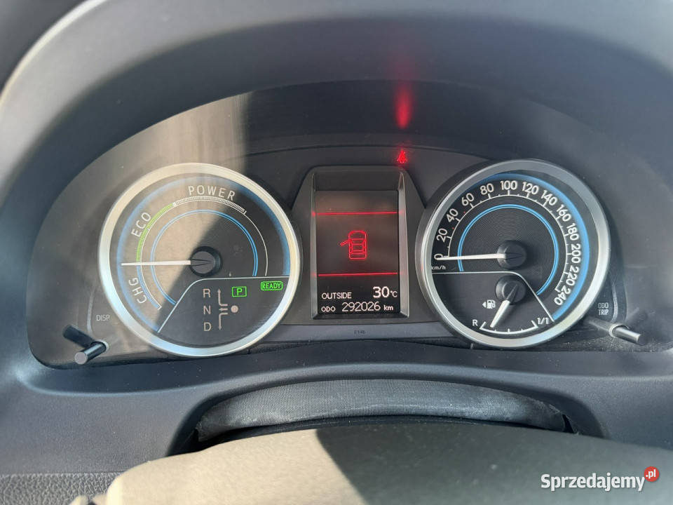 Toyota Auris 18 HSD 136 Serwisowany Kamera Ładny relingi dachowe Otwock Mały sprzedam