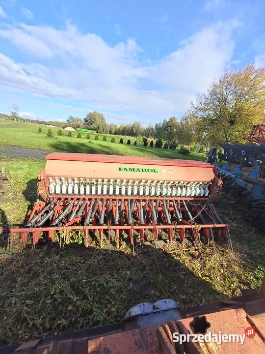 Agregat uprawowo siewny Jelonki