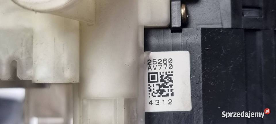 PRZEŁĄCZNIK ZESPOLONY NISSAN ALMERA BN860 Lipno