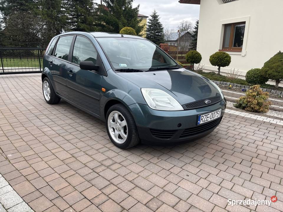 Ford Fiesta MK6 14 Benzyna 2kpl Kół Klima Fiesta Rzeszów