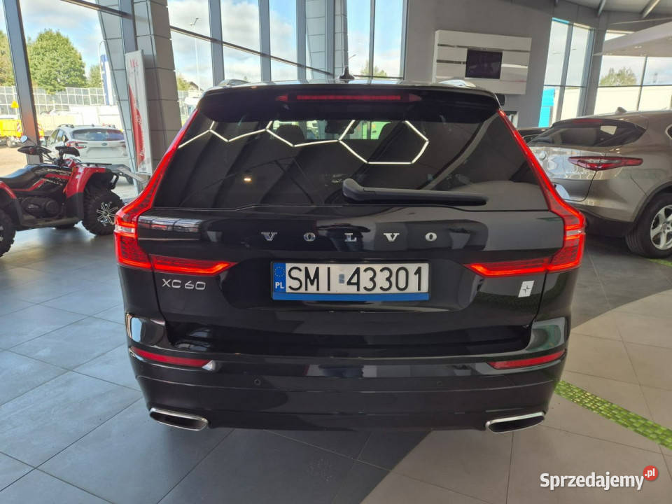 Volvo XC 60 XC60 Momentum Bezwypad Bogato VAT marża Łaziska Górne sprzedam