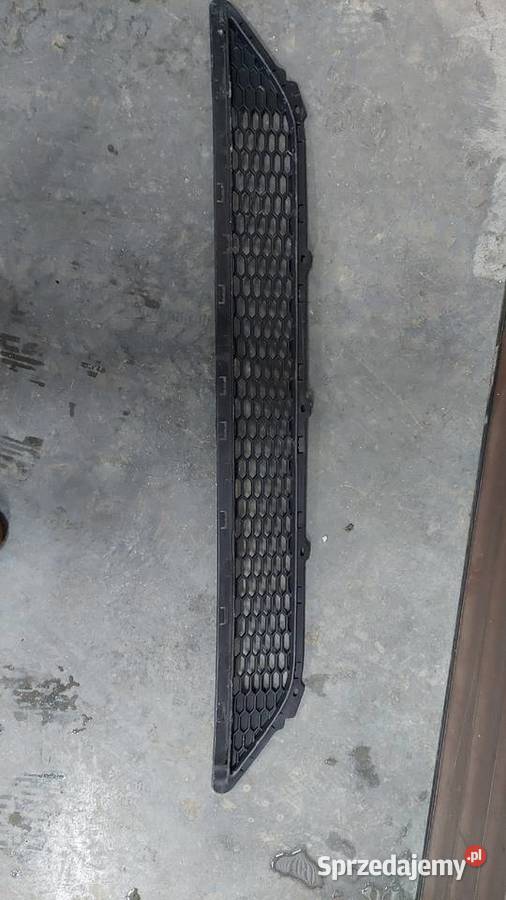 Hyundai Tucson III OE 86561D7000 kratka zderzaka Pozostałe Rzeszów sprzedam