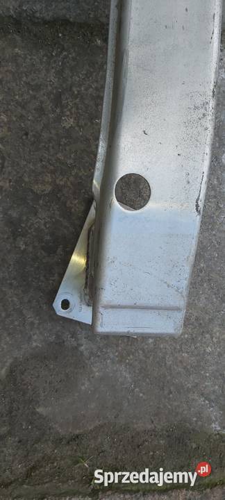 Opel Astra 5 K belka tylnia