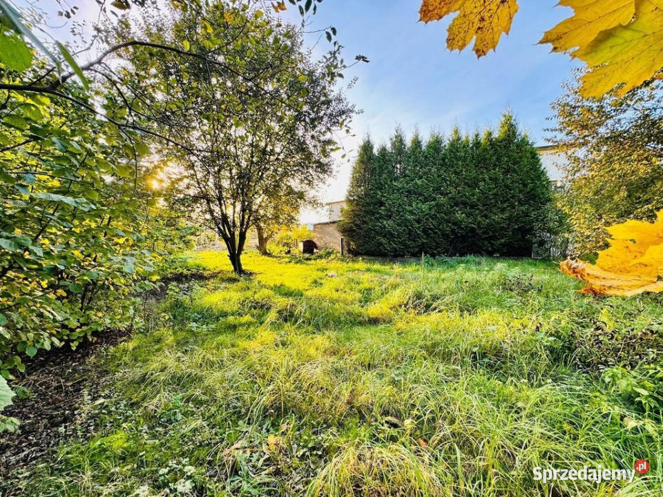 Działka budowlana 1766 m z garażem Niedobczyce Rybnik