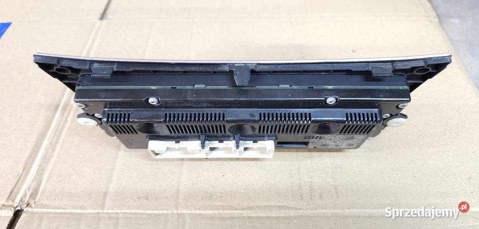 VW Passat B6 Panel Klimatyzacji Climatronic osobowe Klępicz