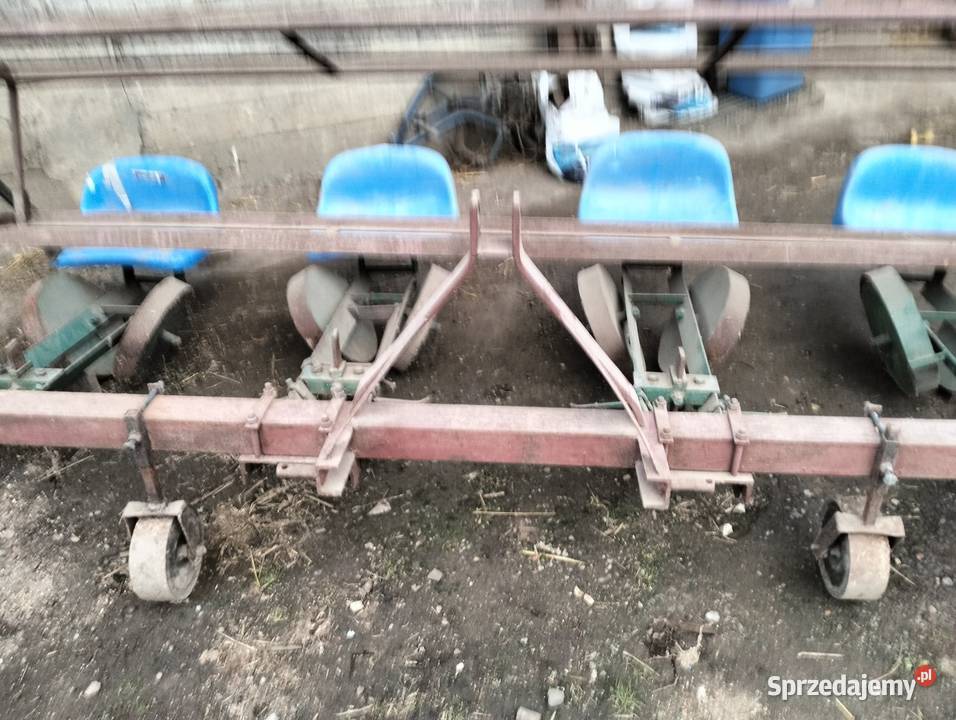 Sprzedam sadzarke 4rzedowa Czechy
