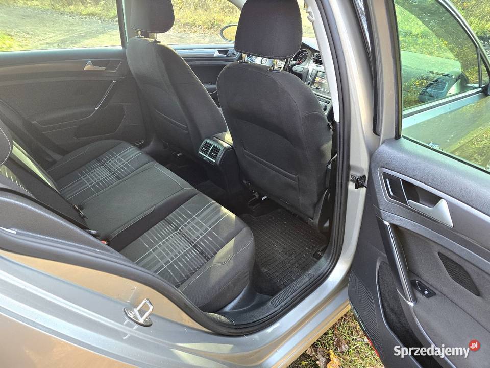 Piękny Volkswagen Golf VII 12TSI 110 Prywatnie ABS Czarna Woda sprzedam