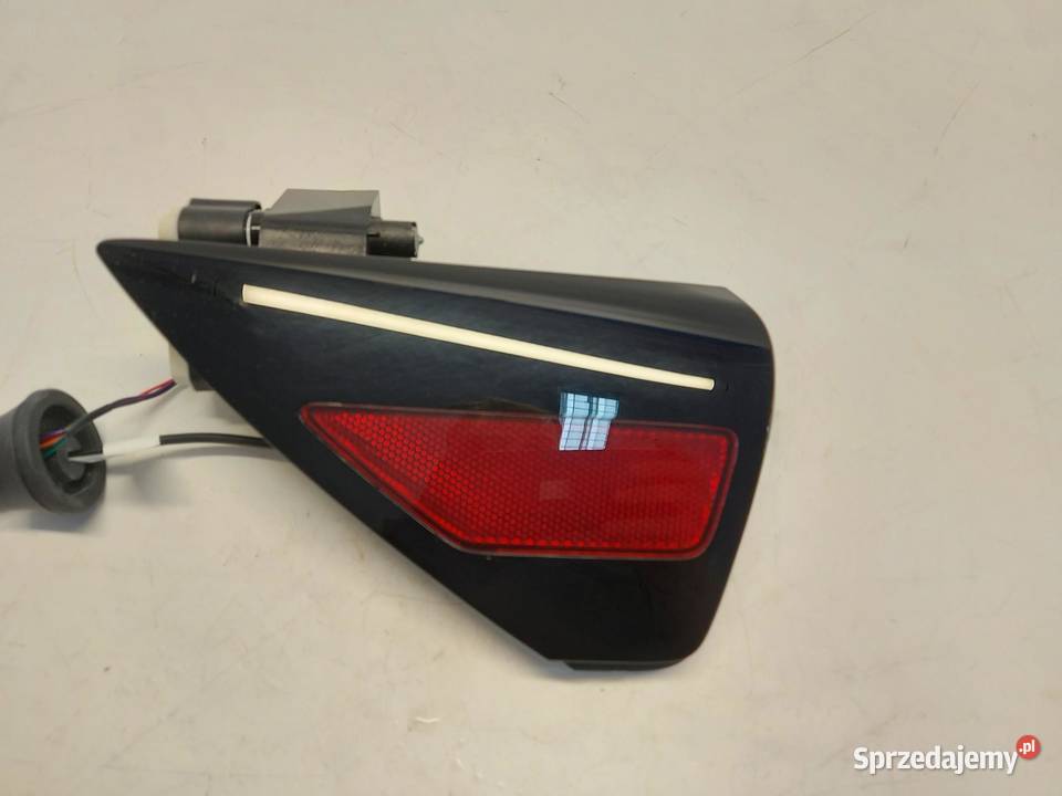 TESLA MODEL Y 2024r KLAPKA PORTU ŁADOWANIA