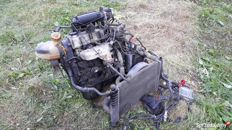 Silnik ze skrzynią biegów i osprzętem komplet 1KM Dąbrowa Tarnowska