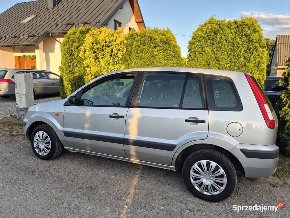 FORD FUSION 16 Benzyna 2007 Sprowadzony z manualna