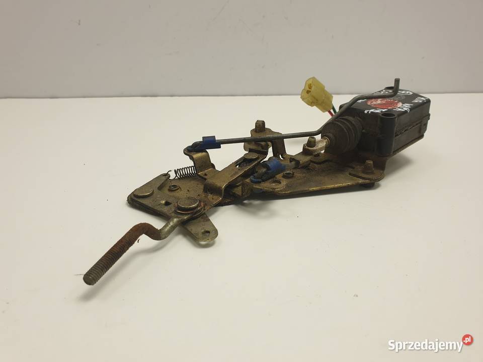 Kia Carnival I SIŁOWNIK TYLNEJ KLAPY BAGAŻNIKA osobowe Rudka